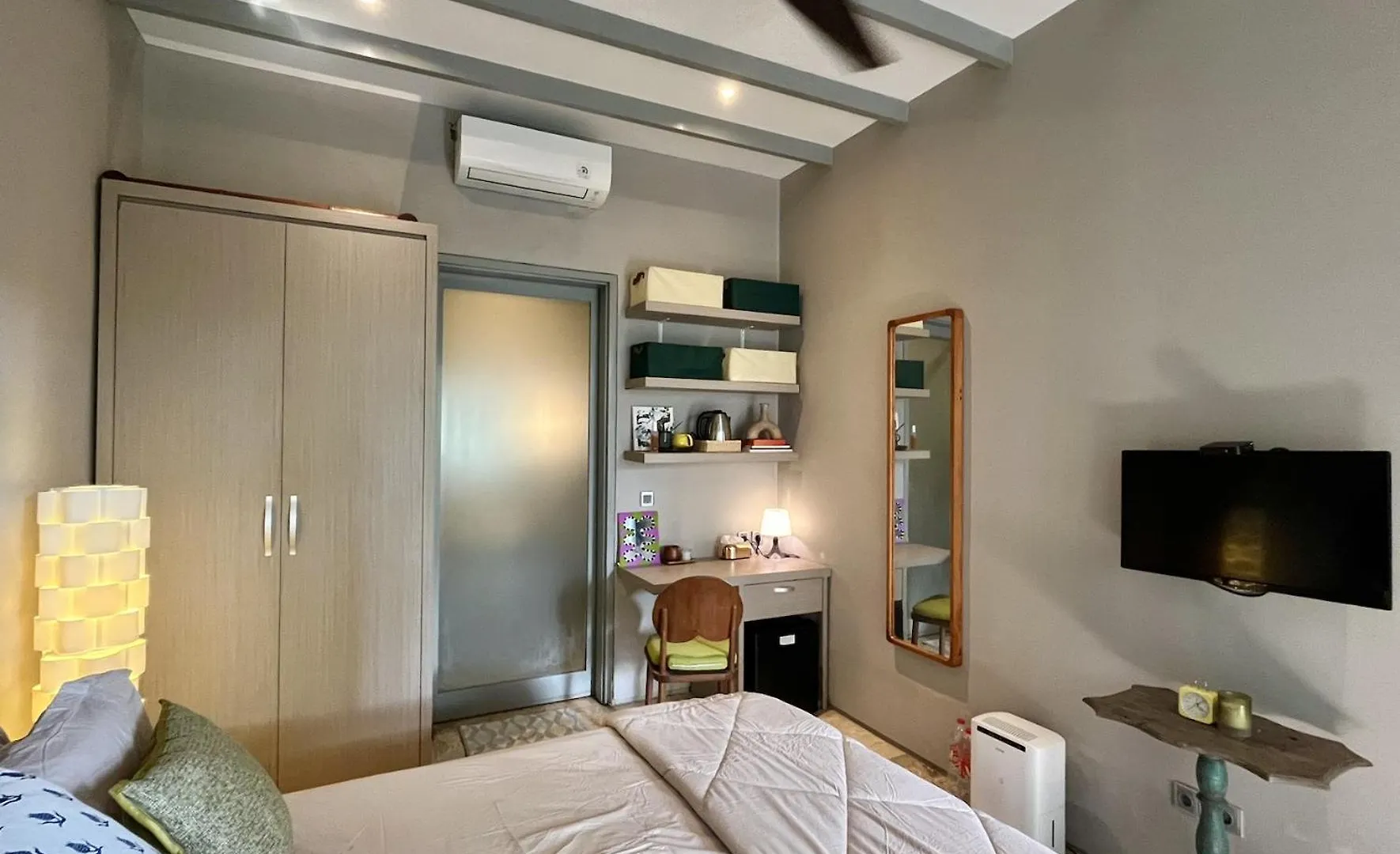 Private Room at 18 Bali Room & Studio Kerobokan  Indonesia